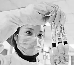 如果没得艾滋病吃阻断药会怎么样(高危72小时阻断药多少钱)