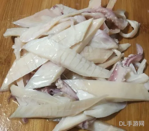 最新天刀美食锦鲤(天刀锦鲤食神大会攻略)